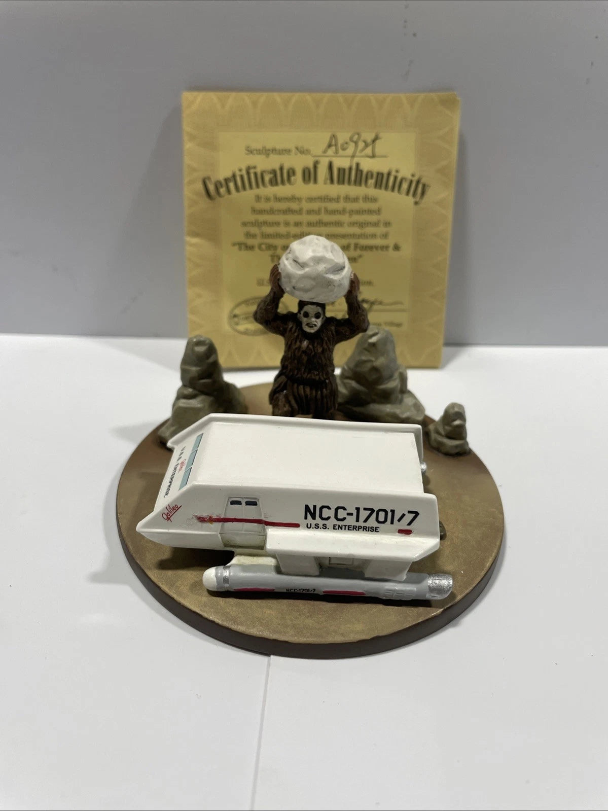 Star Trek Hawthorne The Galileo Seven Figure USA Enterprise Collection W COA