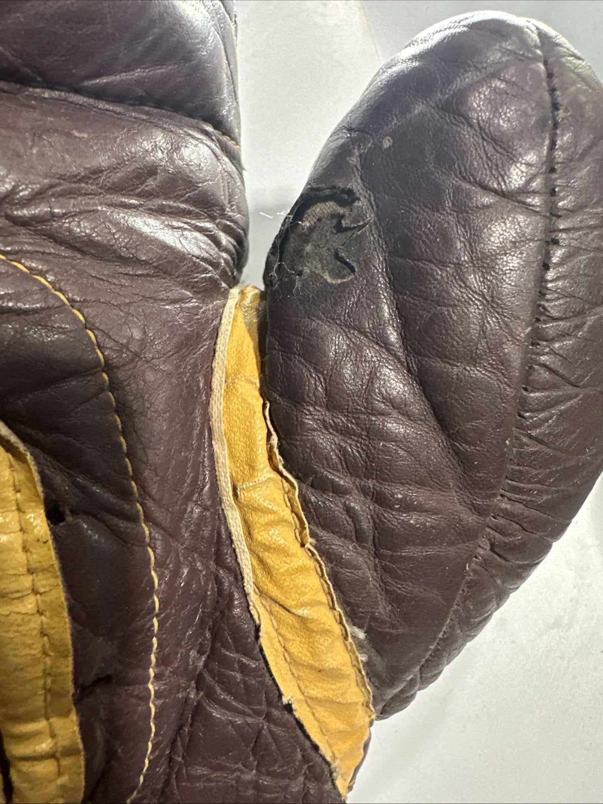 Vintage Everlast Red Burgundy Leather Boxing Gloves- 14 oz 1950’s-60’s?
