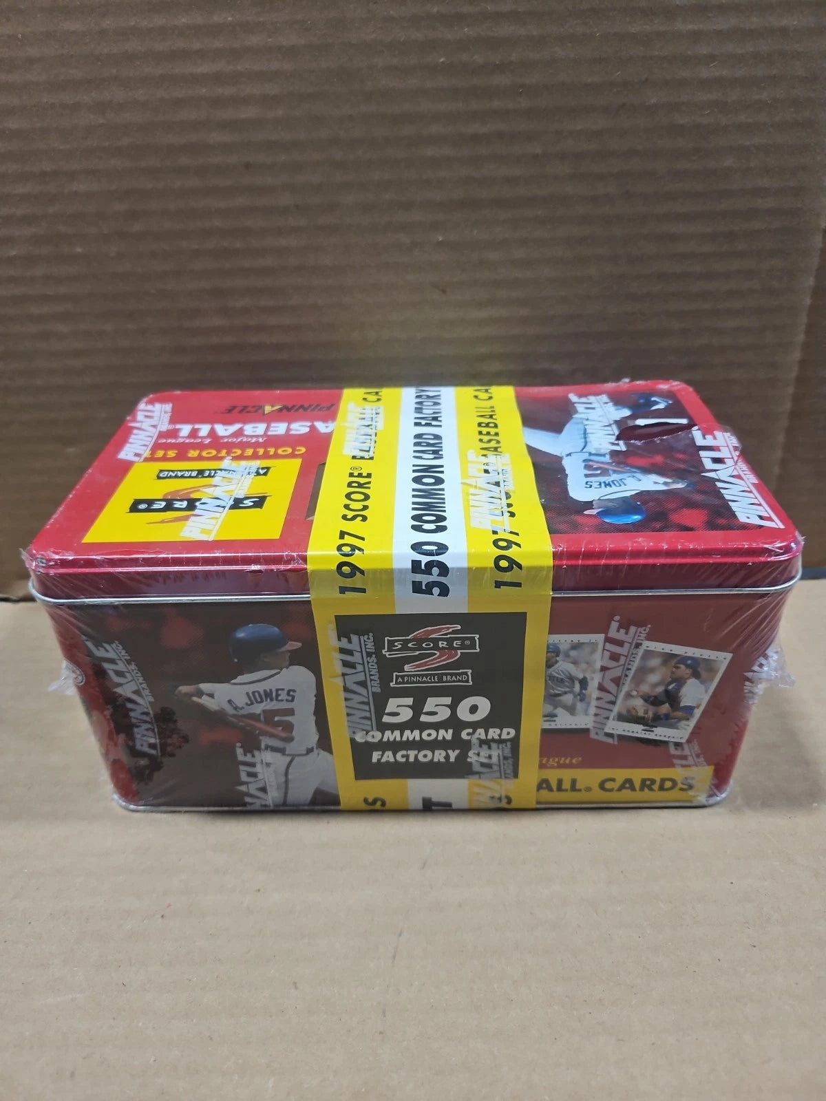 1997 Pinnacle Score 550 Card Factory Sealed Common Collector's Set Tin