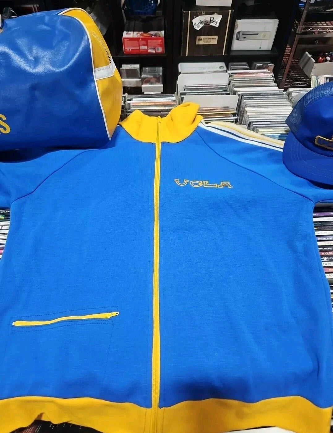 VINTAGE UCLA BRUINS LEATHER BAG WITH JACKET LARGE & HAT RARE
