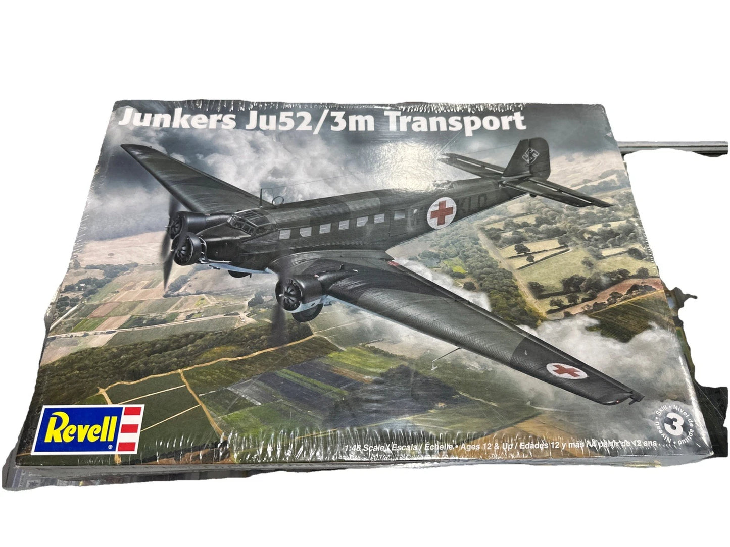 REVELL 85-5624 JUNKERS JU52/3M TRANSPORT PLANE MODEL KIT SEALED IN BOX 1/48 SCAL