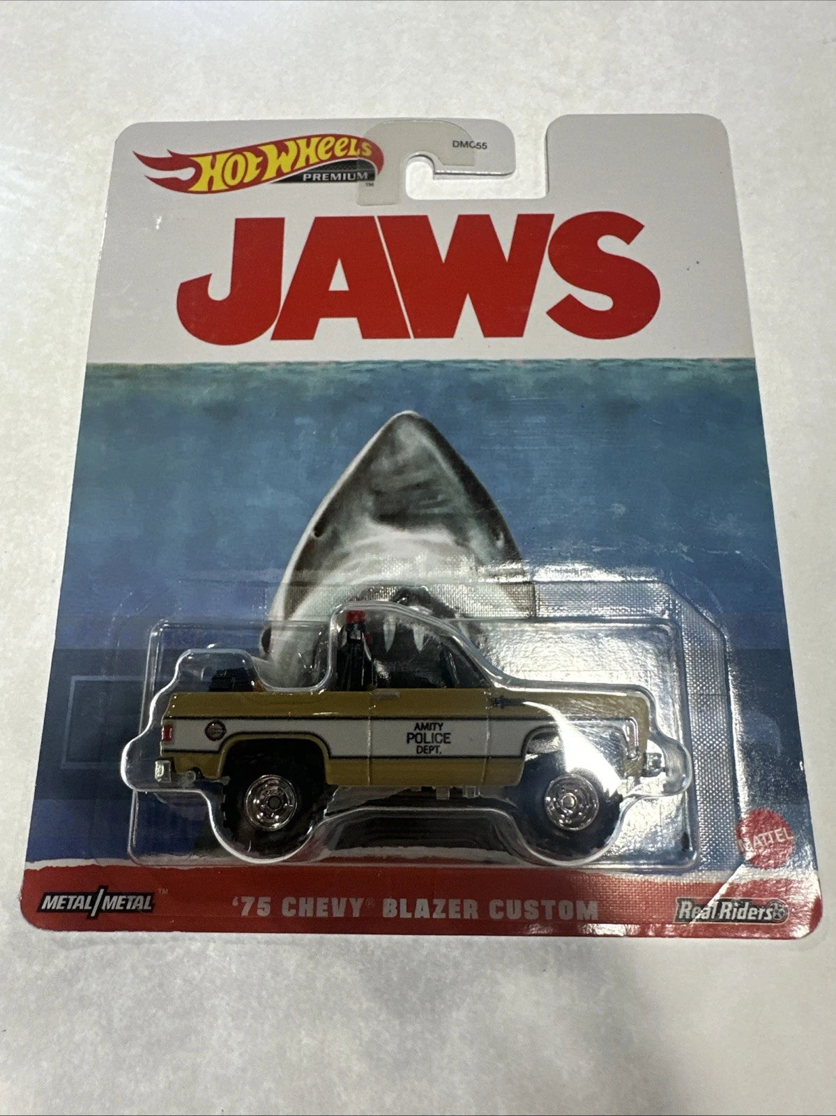Hot Wheels Jaws '75 CHEVY BLAZER CUSTOM Amity Police Dept 1:64 Diecast