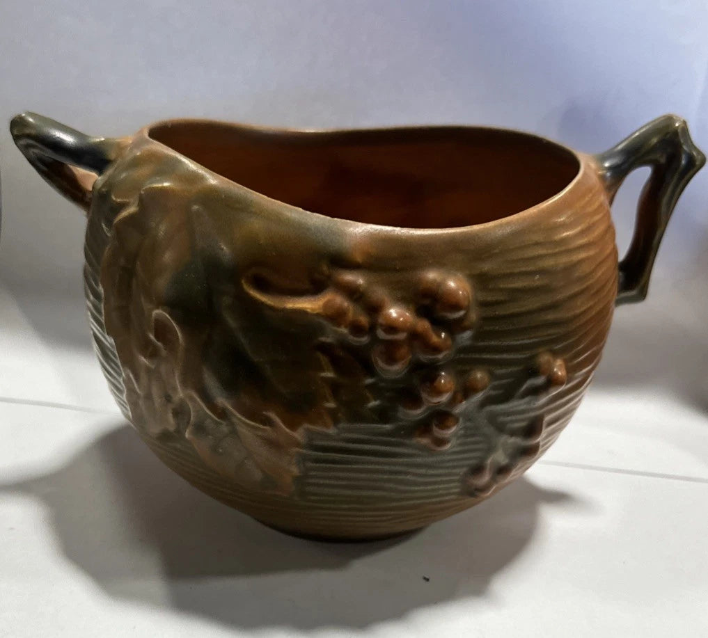 Roseville BUSHBERRY Russet Bowl Jardiniere Vintage 1941 Art Pottery 411-4