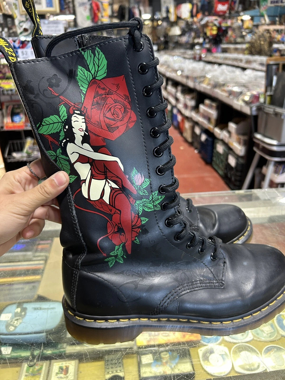 Dr Martens Womens Vintage Burlesque Boots Size 7 Black 14 Eye Mid Calf