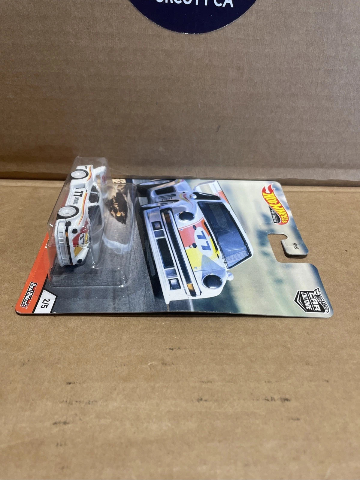Hot Wheels Premium Thrill Climbers Porsche 934.5 2/5 Car Culture White