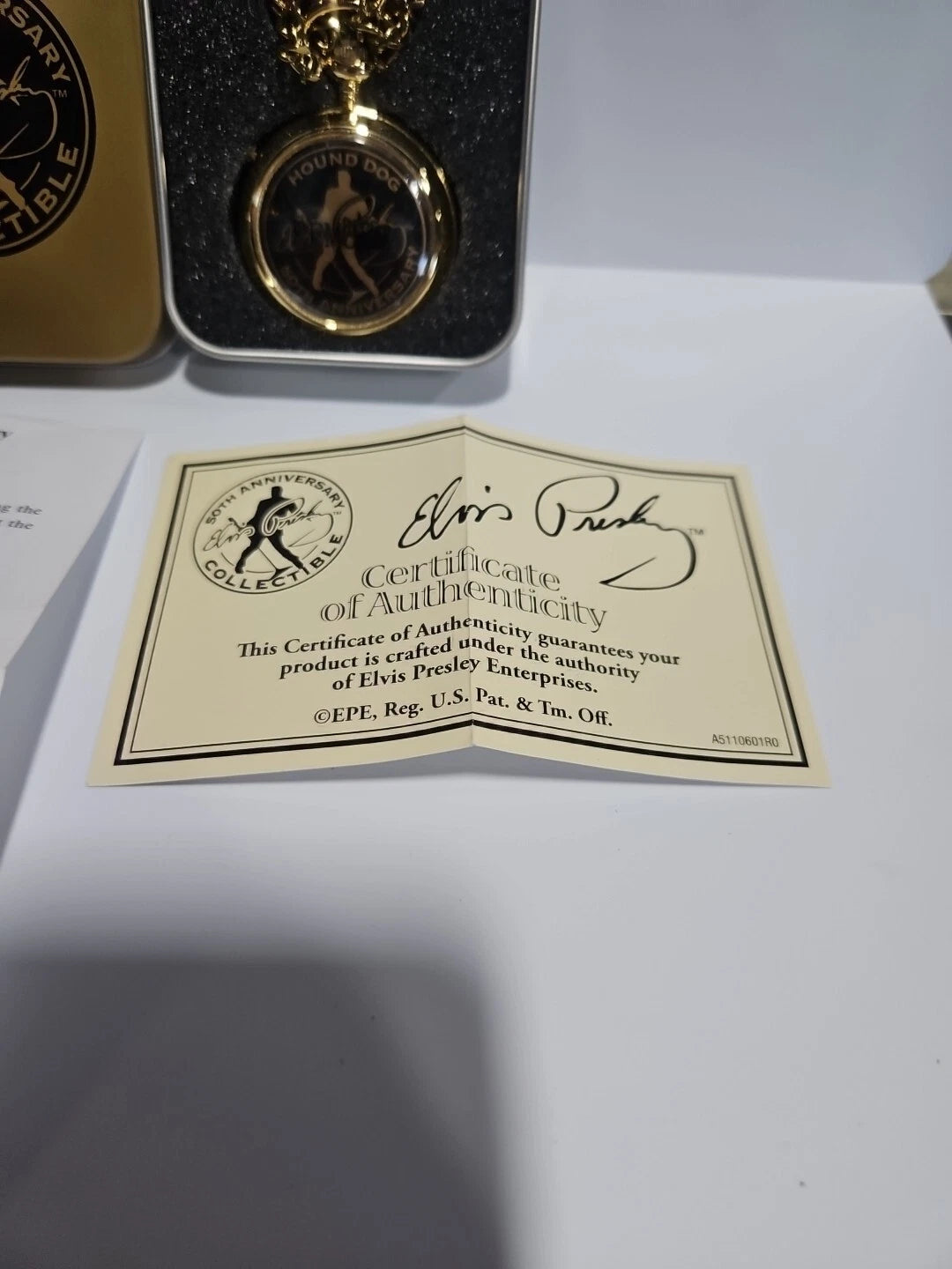 50th ANNIVERSARY Elvis PRESLEY Hound Dog Pocket Watch With Sound