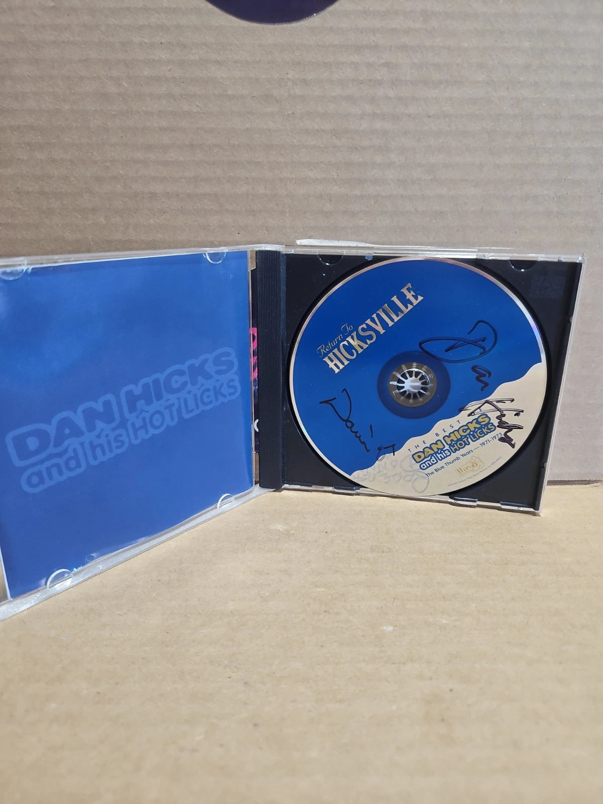 RETURN TO HICKSVILLE BEST OF DAN HICKS & HIS HOT LICKS BLUE THUMB YEARS SIGNED