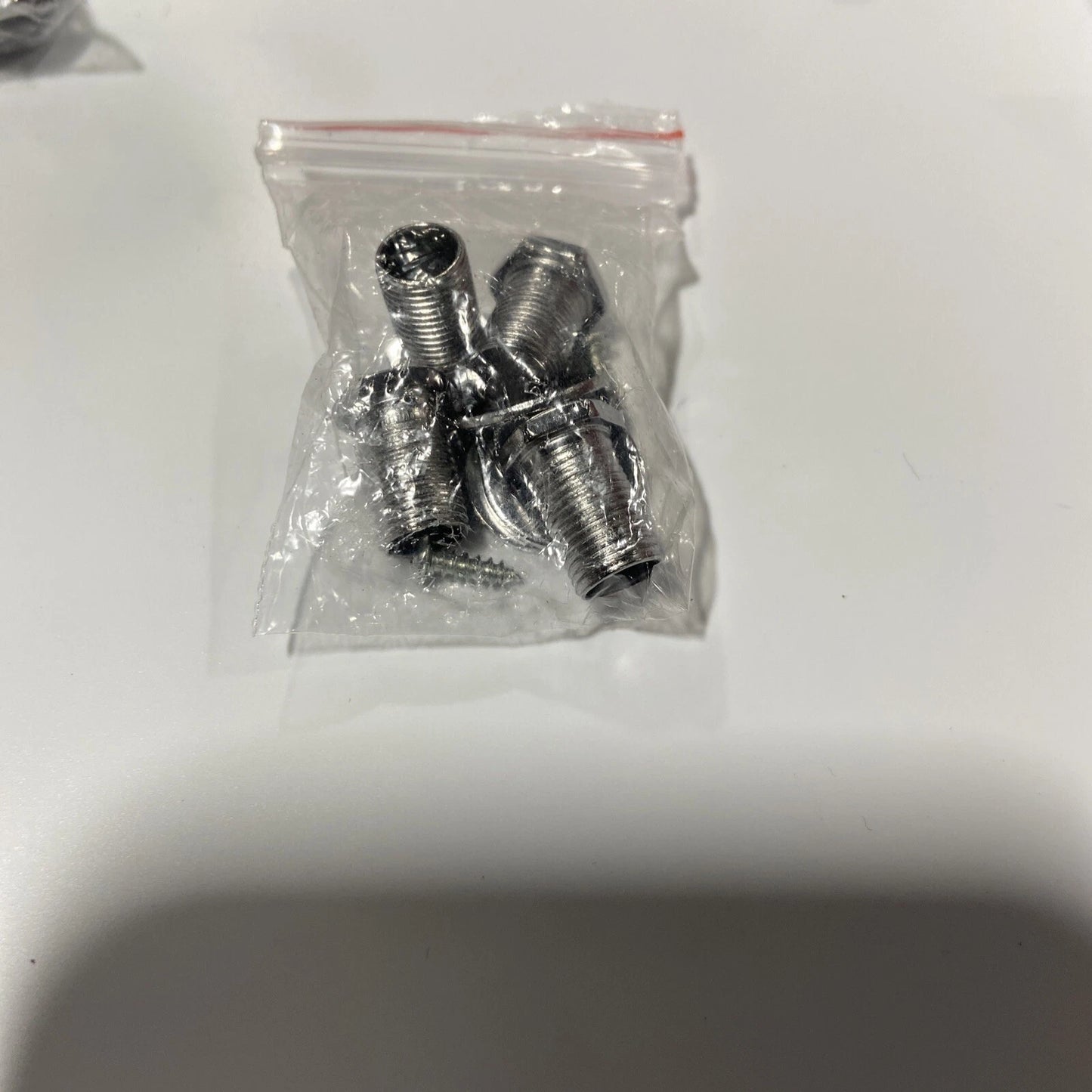 Squier By Fender Tuning Peg Set - Set of 10 with Nuts and Bolts