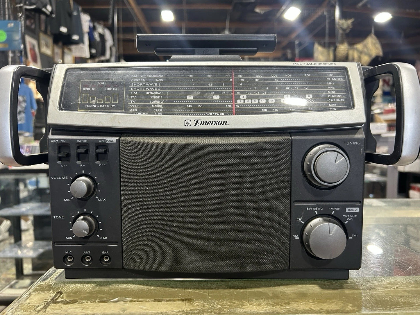 Vintage Emerson MBR-1 Multi Band AM/FM/CB/SW1&2/TV/AC/Weather/PA Portable Radio