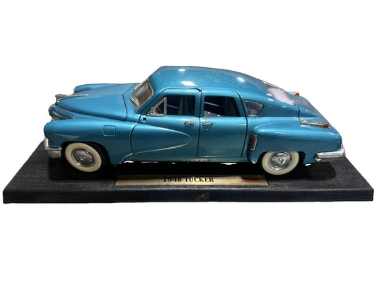 Tucker 1948 Road Signature Fairfield Mint Classic Collectible 1:18 Read