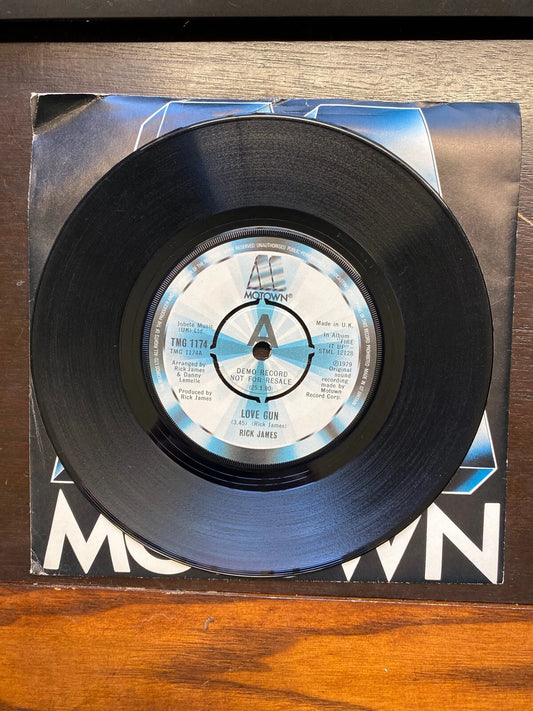 RICK JAMES - LOVE GUN / STORMY LOVE 7" PROMO / DEMO - UK 1979 Motown EX