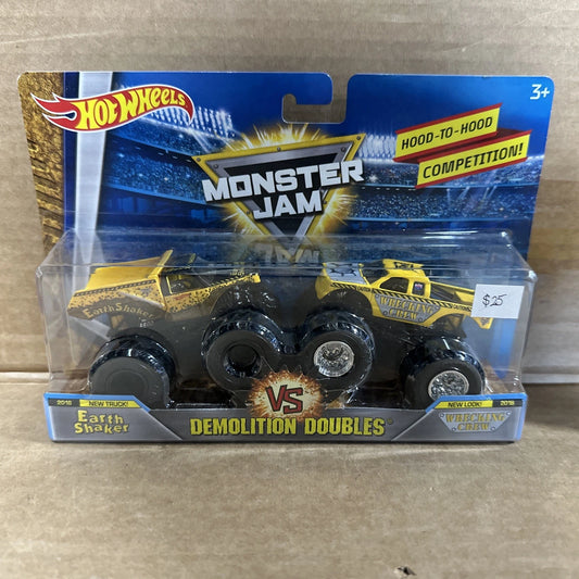 2017 Hot Wheels Monster Jam Earth Shaker vs Wrecking Crew 1/64 Scale