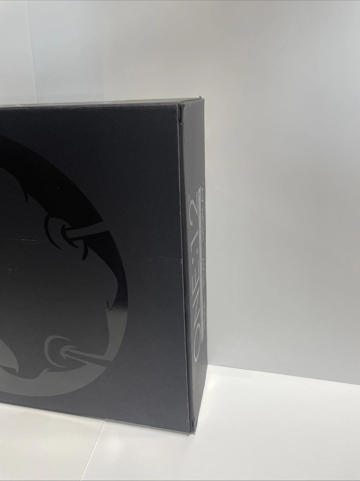 Mezco Toyz One:12 Collective Black Panther Figure