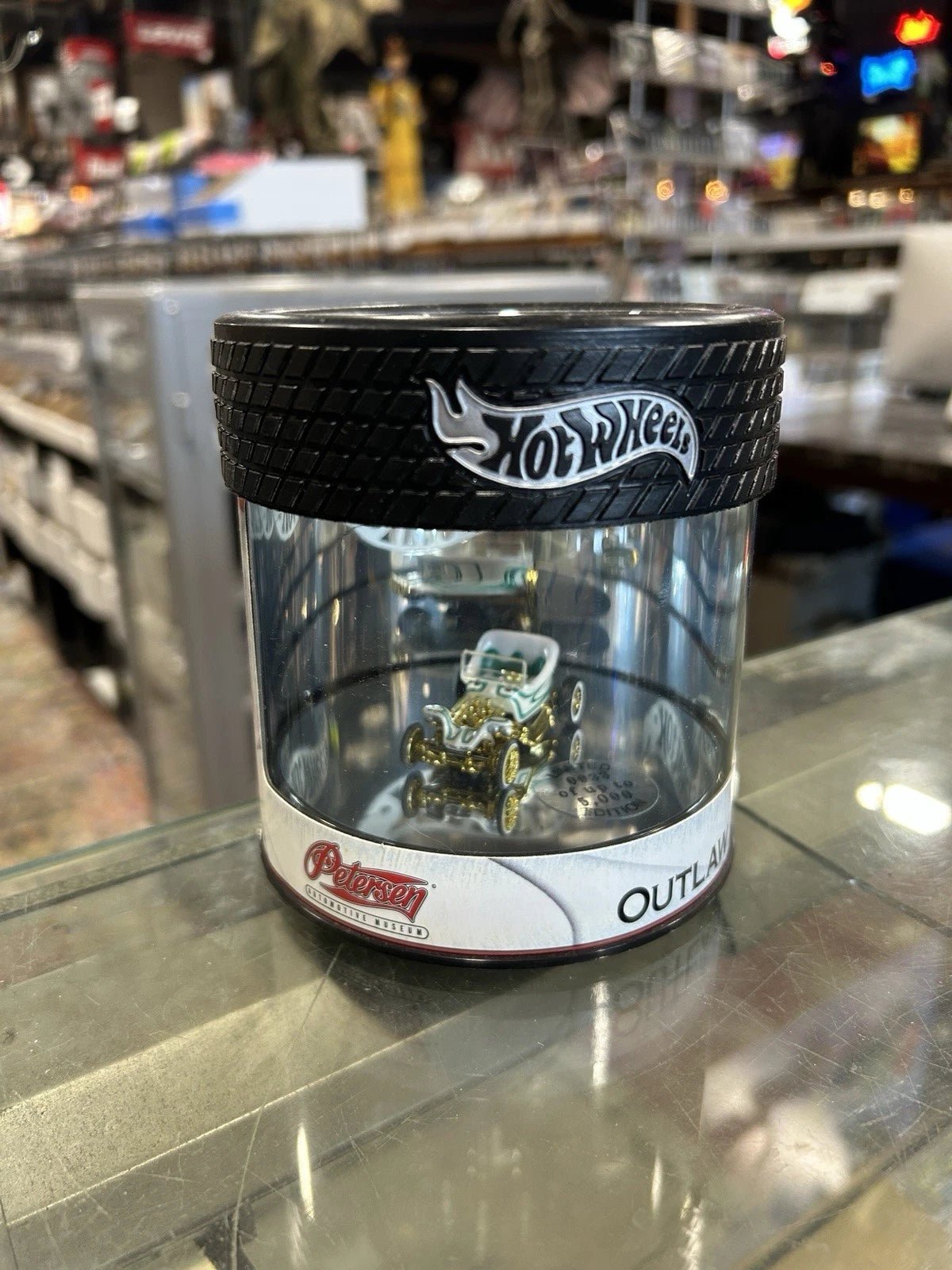 ULTRA RARE Hot Wheels Petersen Auto Museum Ed Roth Oil Can OUTLAW 0933/5000