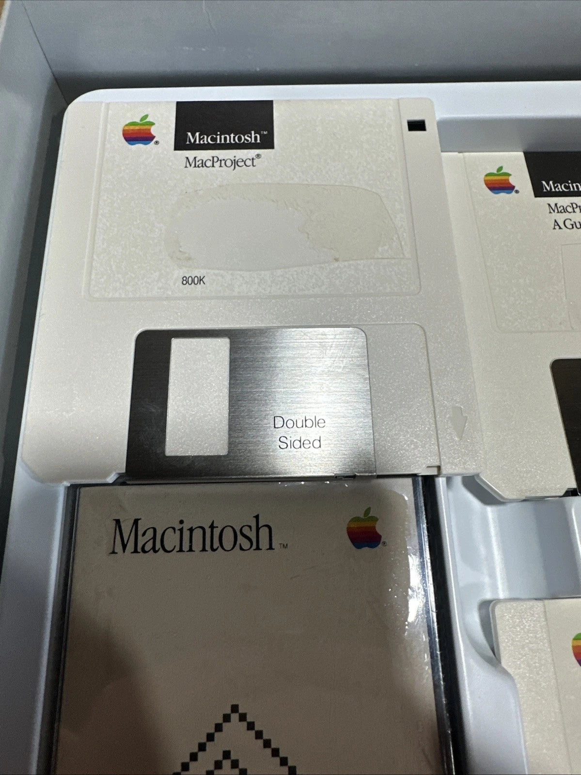Apple Macintosh MacProject M0525 MacDraw M0526 Macintosh MacWrite M0535 READ