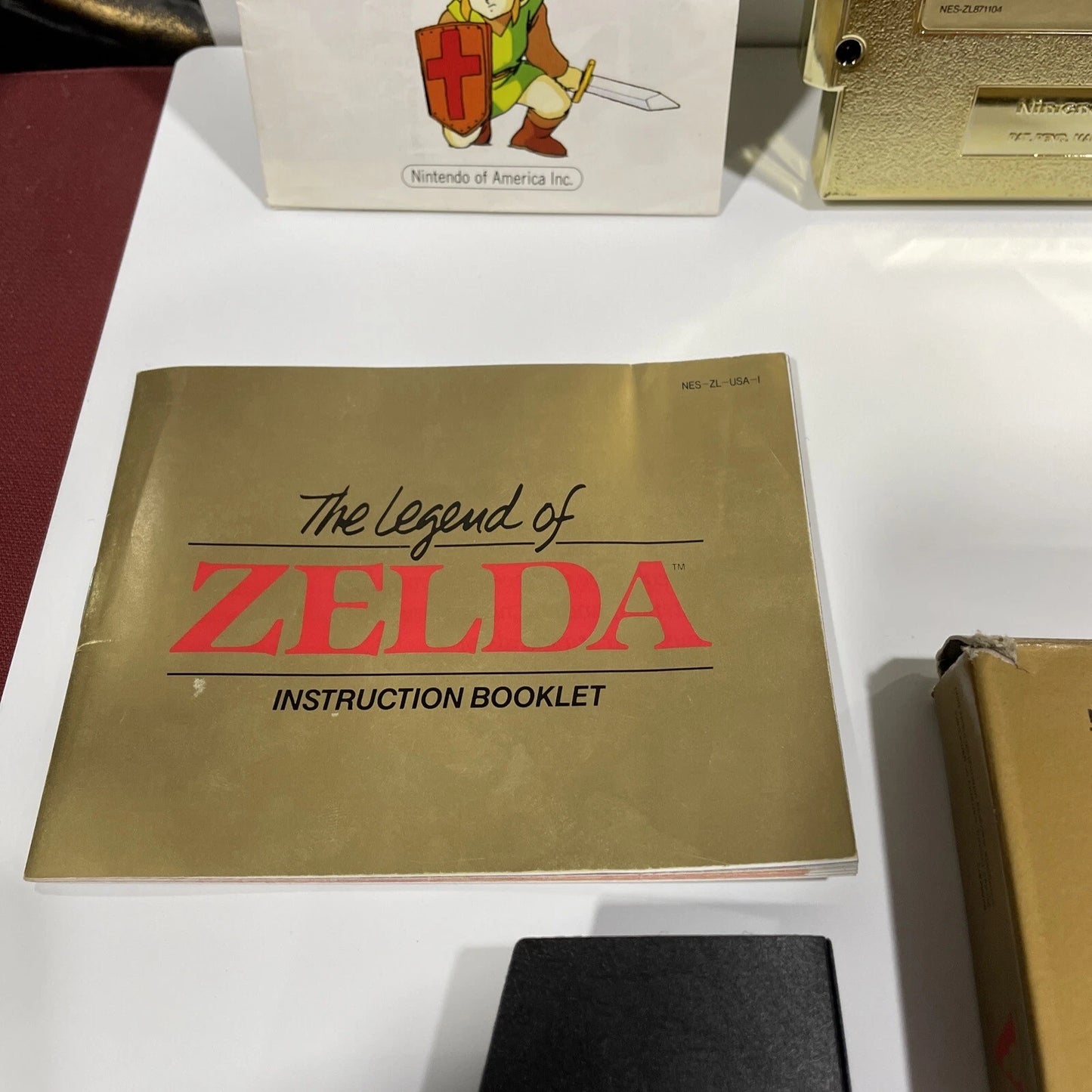 The Legend of Zelda Nes Nintendo Complete in Box w/ Map