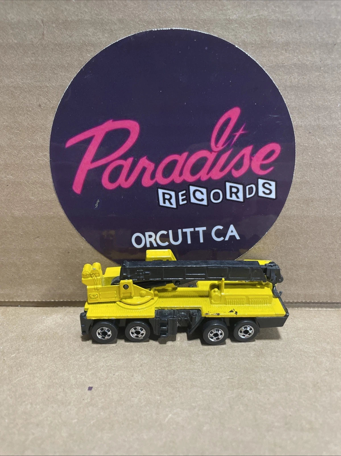 Vintage Hot Wheels 1981 Construction Crane Truck Yellow Mattel Diecast Malaysia