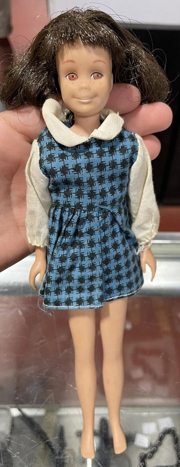 Original Barbie Doll Head Mattel 1963 Brown Hair & Eyes Freckles