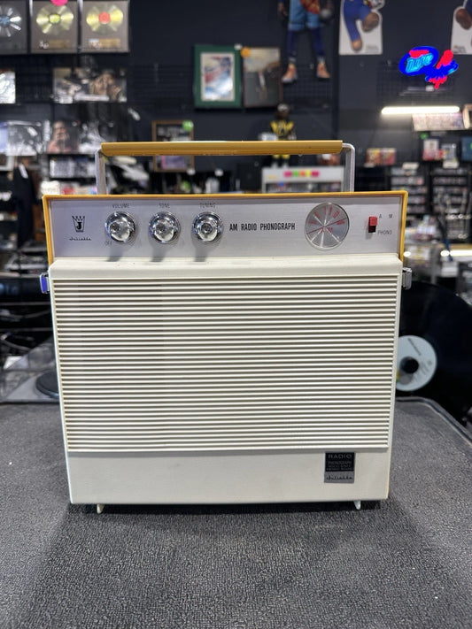 Juliette rpr-620 AM RADIO PHONOGRAPH super rare and nice shape