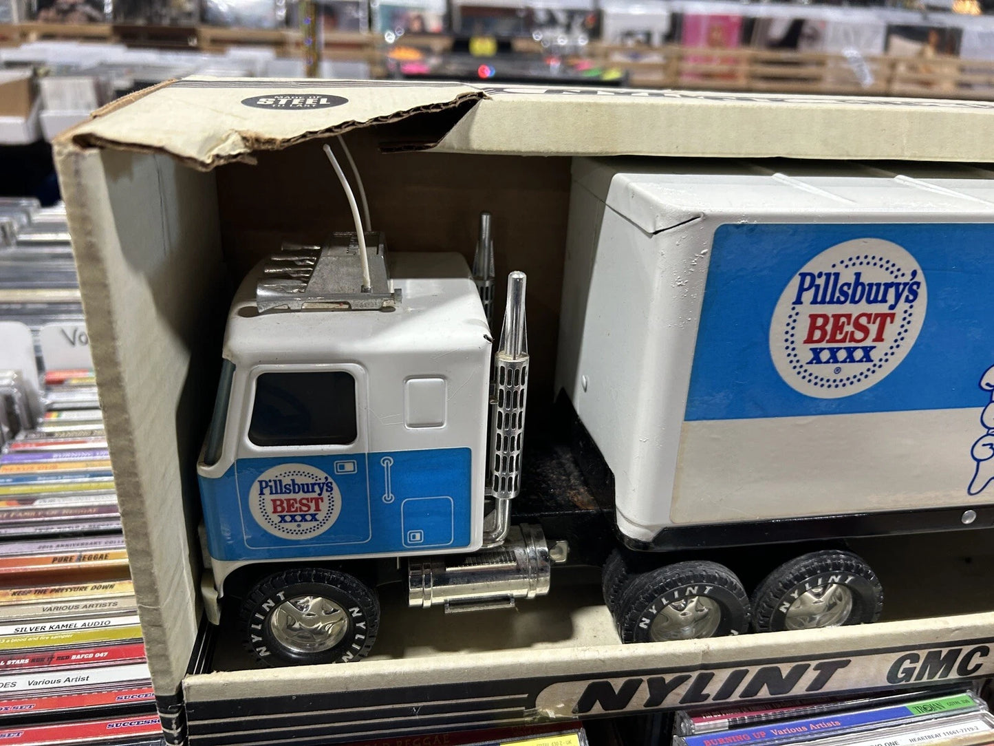 Nice Nylint Pillsbury’s Best GMC 18 Wheeler Semi Tractor Trailer Truck In Box