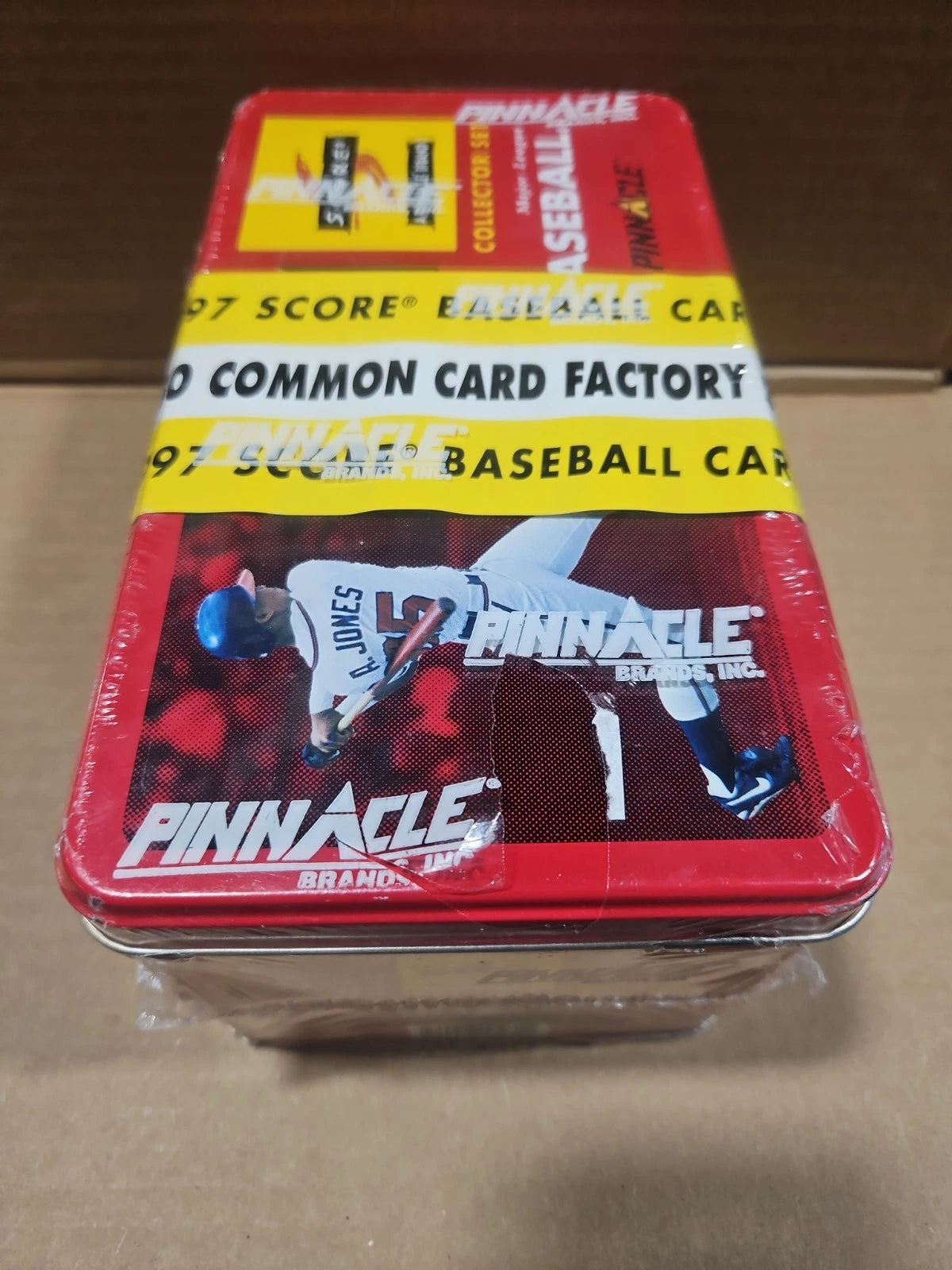 1997 Pinnacle Score 550 Card Factory Sealed Common Collector's Set Tin