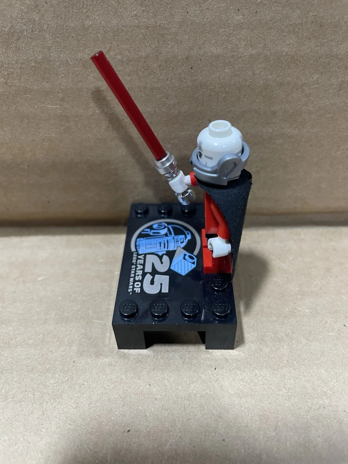 LEGO Star Wars 75379 - Darth Malak 25th Anniversary Minifigure