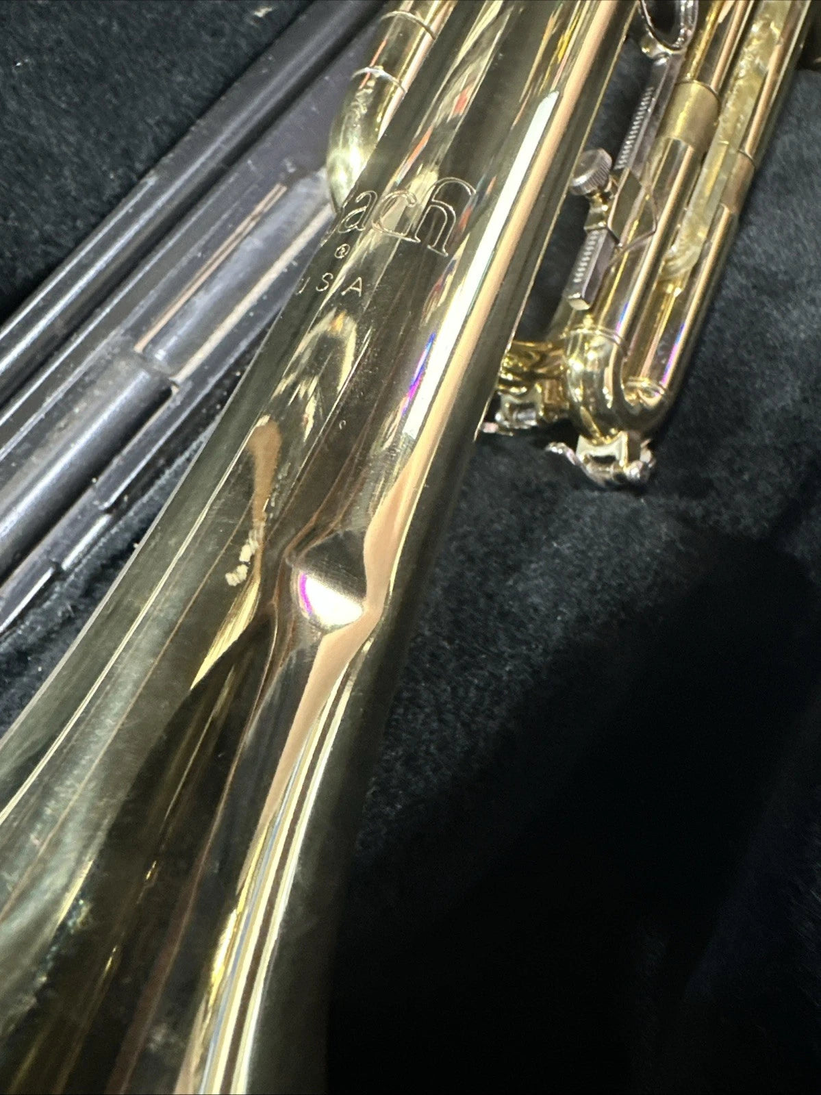 Bach CR300 Cornet with Selmer/Bach branded hard case, Read Description