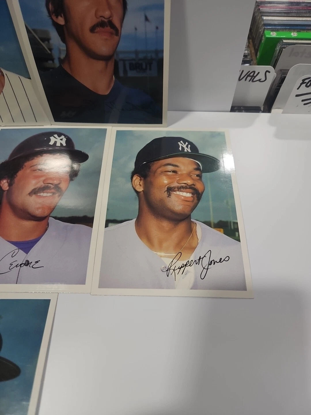 1981 TOPPS Super Home Team Collector's Cards New York Yankees Lot Of 15