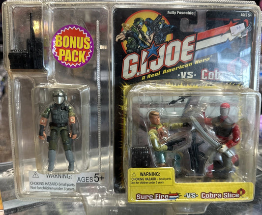 2002 Hasbro G.I. Joe SUREFIRE VS. COBRA SLICE w/ Bonus Pack