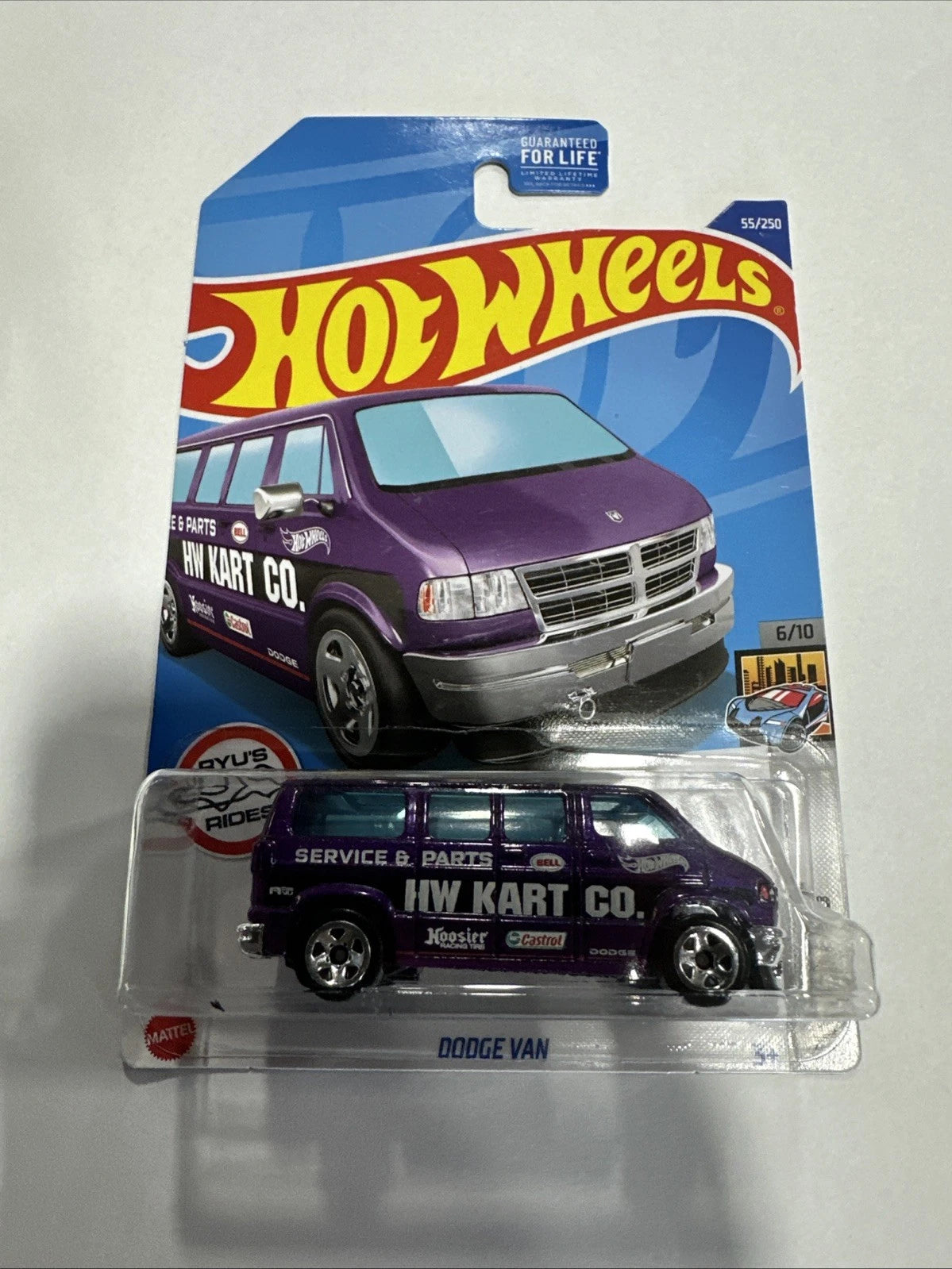 Hot Wheels SUPER Treasure Hunt STH - DODGE VAN - 2022 #55 - SpectaFlame Purple