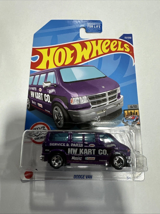 Hot Wheels SUPER Treasure Hunt STH - DODGE VAN - 2022 #55 - SpectaFlame Purple