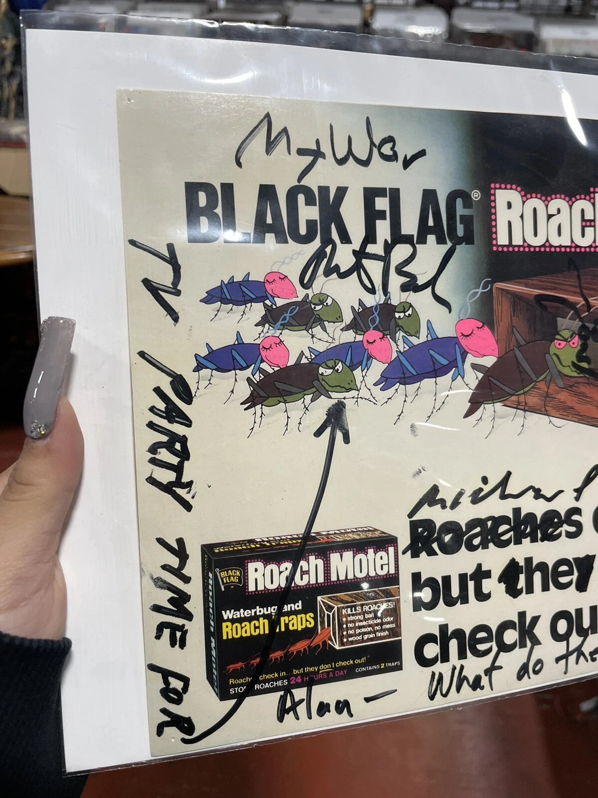 Black Flag Hardcore Punk Legend ....Roach Motel Signed