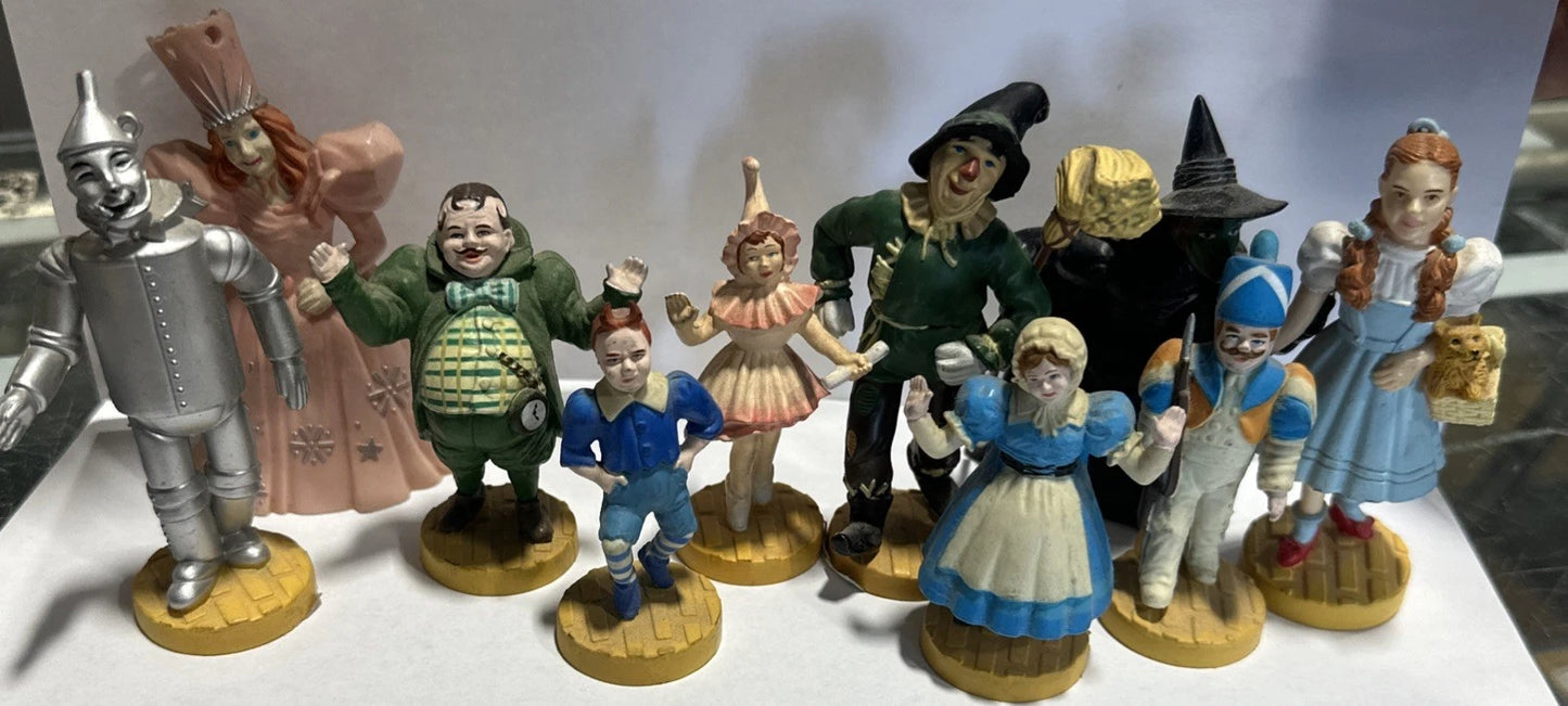Vintage WIZARD of OZ SET of 10 figures MGM 1987 Turner Dorothy Glinda Munchkins
