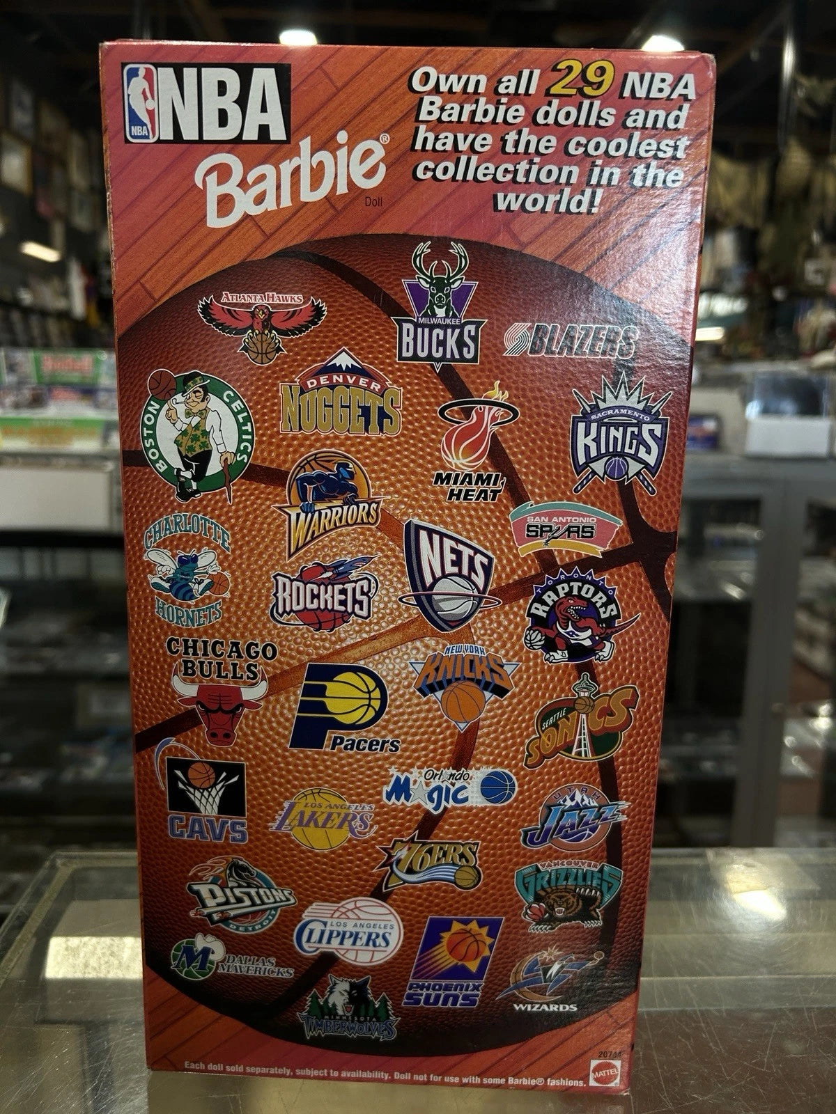 Unopened Mattel 1998 LA Clippers Barbie Authentic NBA Team Uniform Licensed