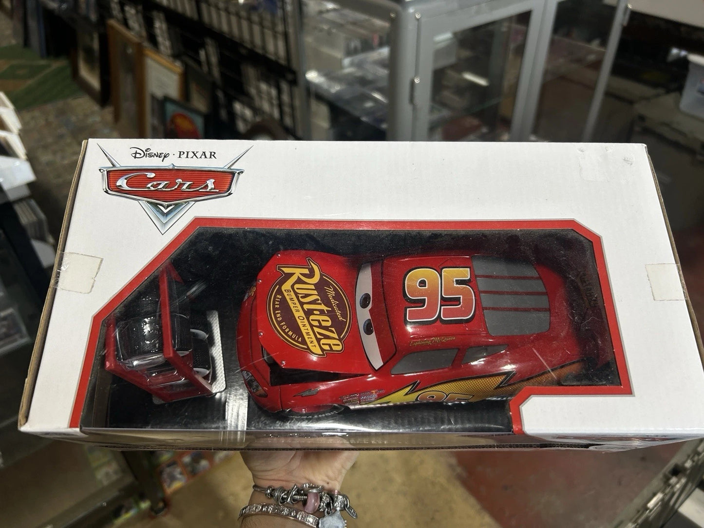 Jada Toys 1/24 Lightning McQueen Die-cast Car - 97751