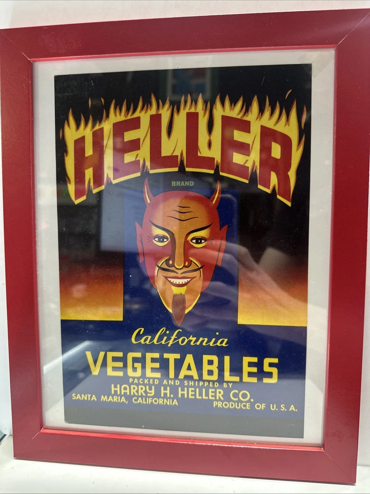 ORIGINAL CRATE LABEL VINTAGE 7X9 C1950 HELLER DEVIL SANTA MARIA VEGETABLE SCARCE