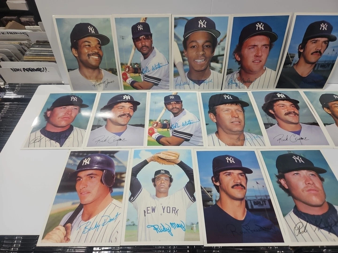 1981 TOPPS Super Home Team Collector's Cards New York Yankees Lot Of 15