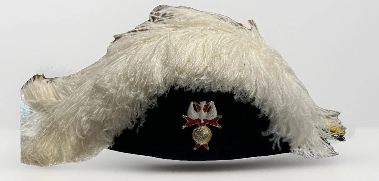 Vintage Knights of Columbus 4th Degree Chapeau Hat White Ostrich Plume Size 7¼