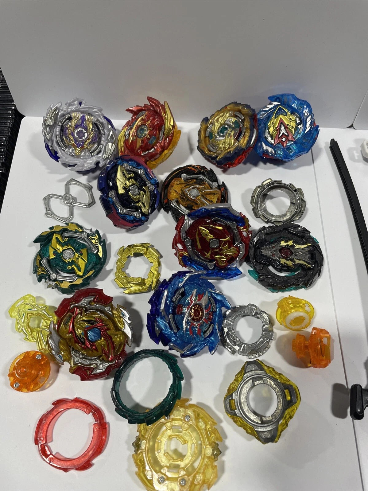 Beyblade Style With Interchangeable Parts Launcher Rip Cord Lot Of 11