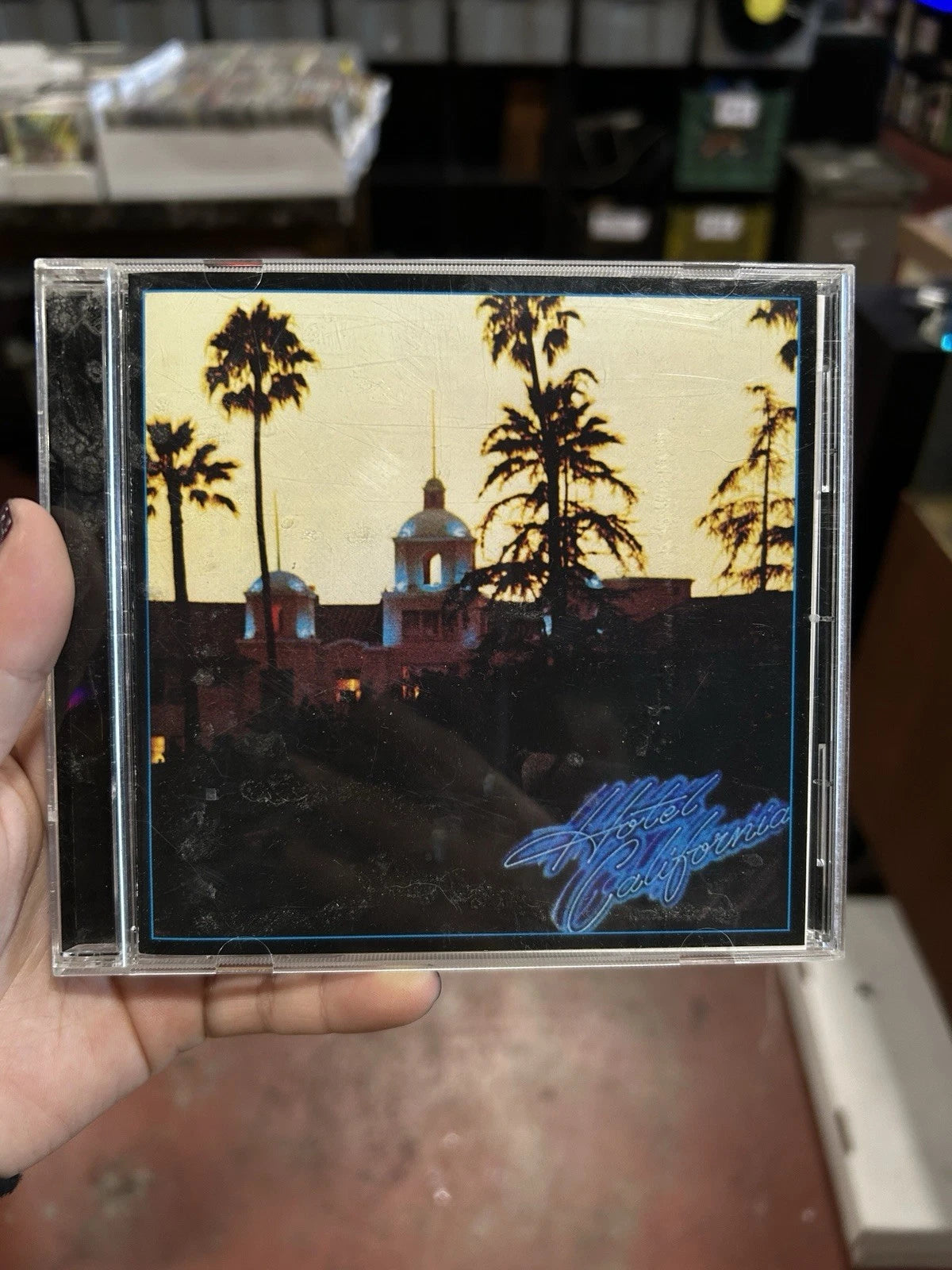 EAGLES HOTEL CALIFORNIA WPCR 14165 High quality SACD Japanese edition