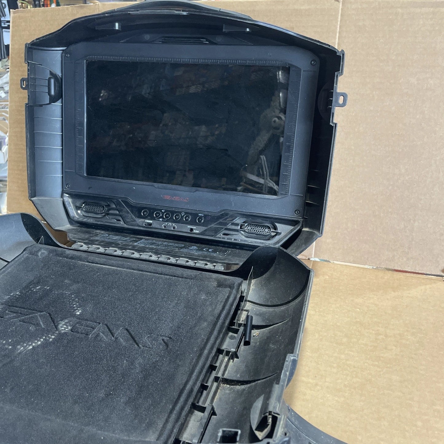 Gaems G155 15.5'' Portable Personal Gaming Environment Monitor Parts Or Repair