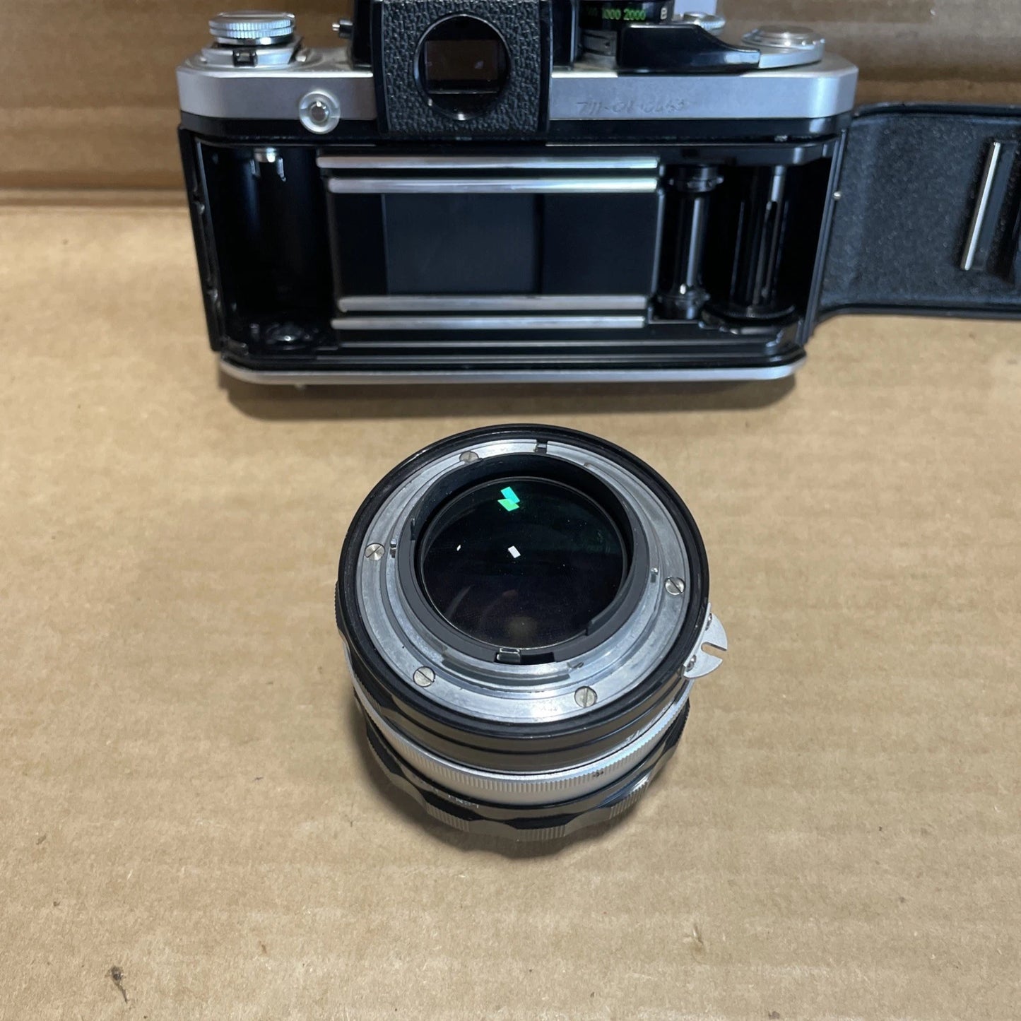 Nikon F2 Photomic Camera 7246838 W Nikon Nikkor - S C Auto 1:1.4 F =50mm 1381134