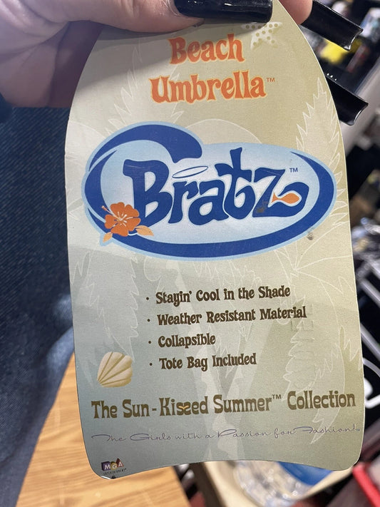 2004 Bratz Dolls Girls Umbrella Beach Sun Kissed Summer-Very Rare Product