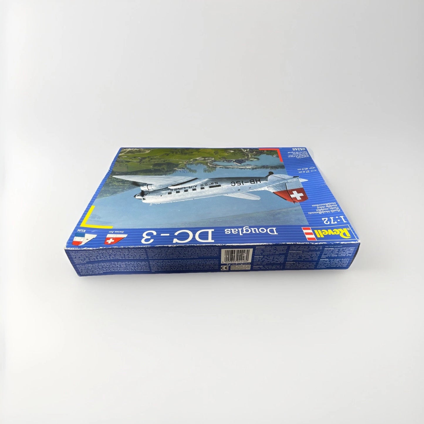 Revell 04248 Douglas DC-3, Model Kit Scale 1/72 Sealed