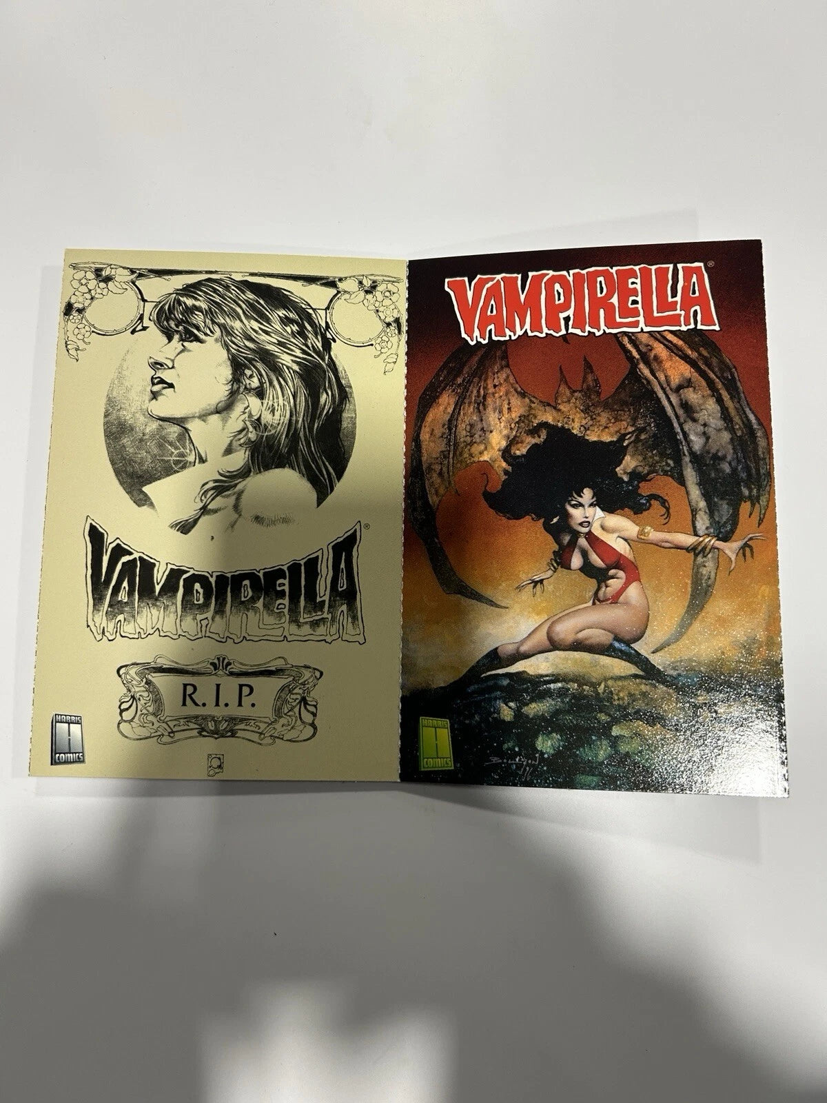 Vampirella Postcards Set 1997 Very Rare 1 to 9 On A Tear Off Strip Signed