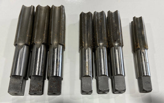 Threading Taps Nachi High Grade Steel threads made in Japan nuts/bolts 7 lot
