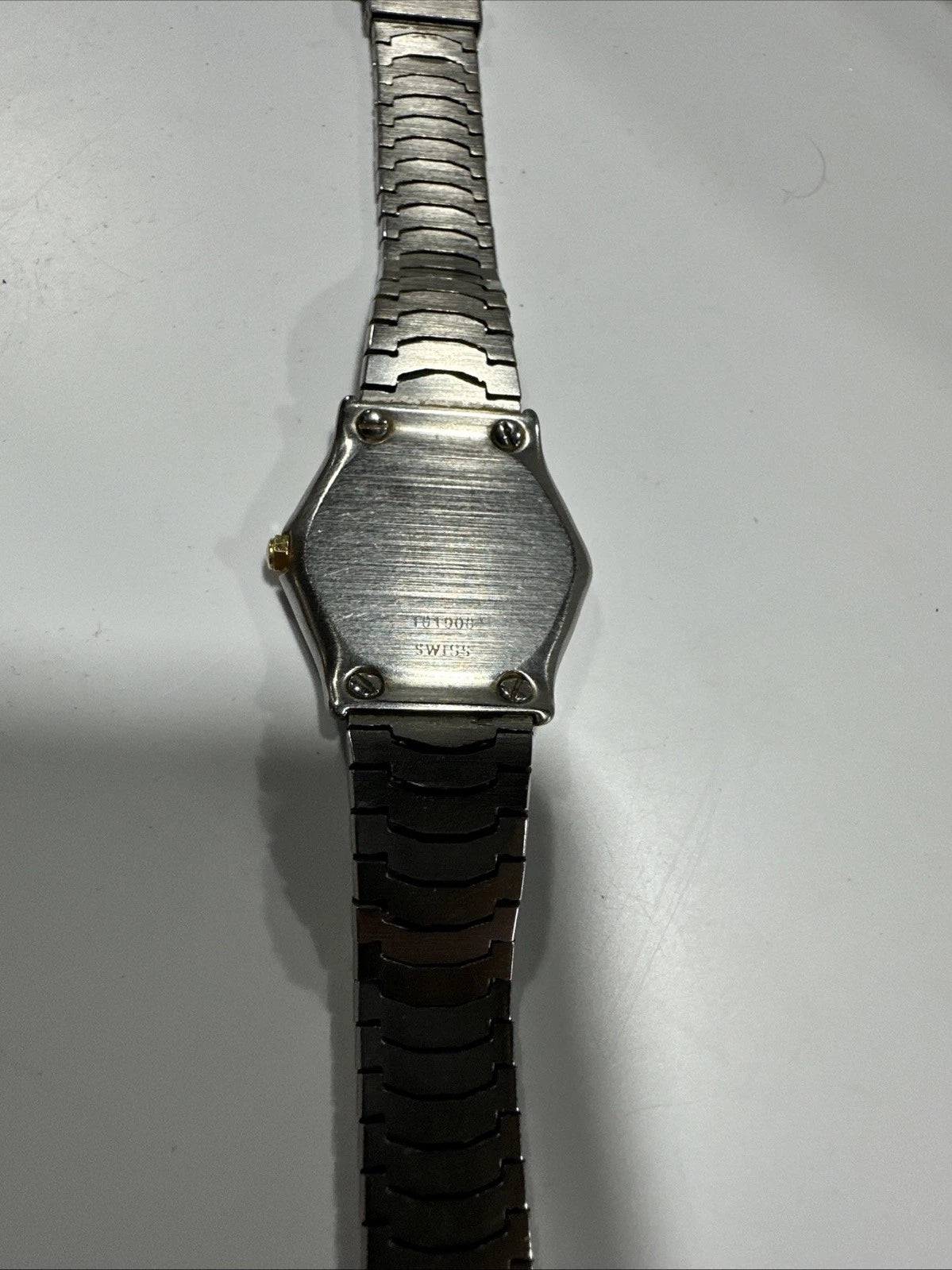 EBEL Classic Sport Wave Quartz Women's 18k Gold Watch w/ New Battery 181908