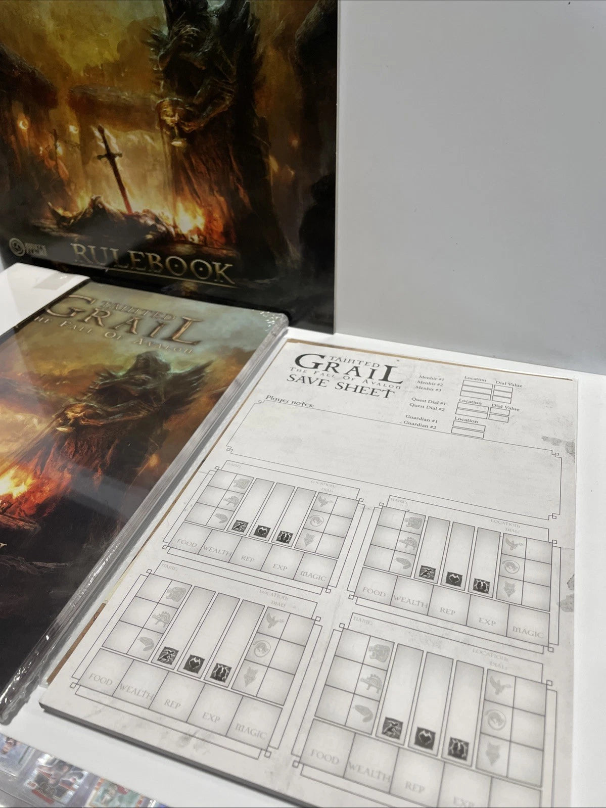 Awaken Realms Tainted Grail: The Fall of Avalon Board Game