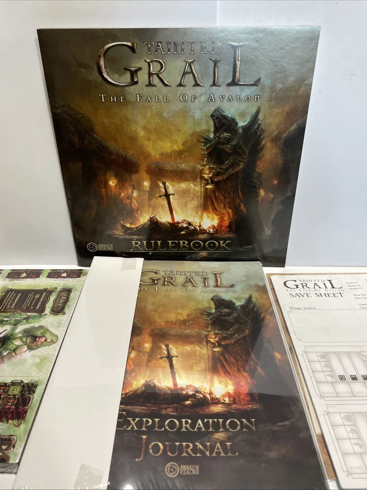 Awaken Realms Tainted Grail: The Fall of Avalon Board Game