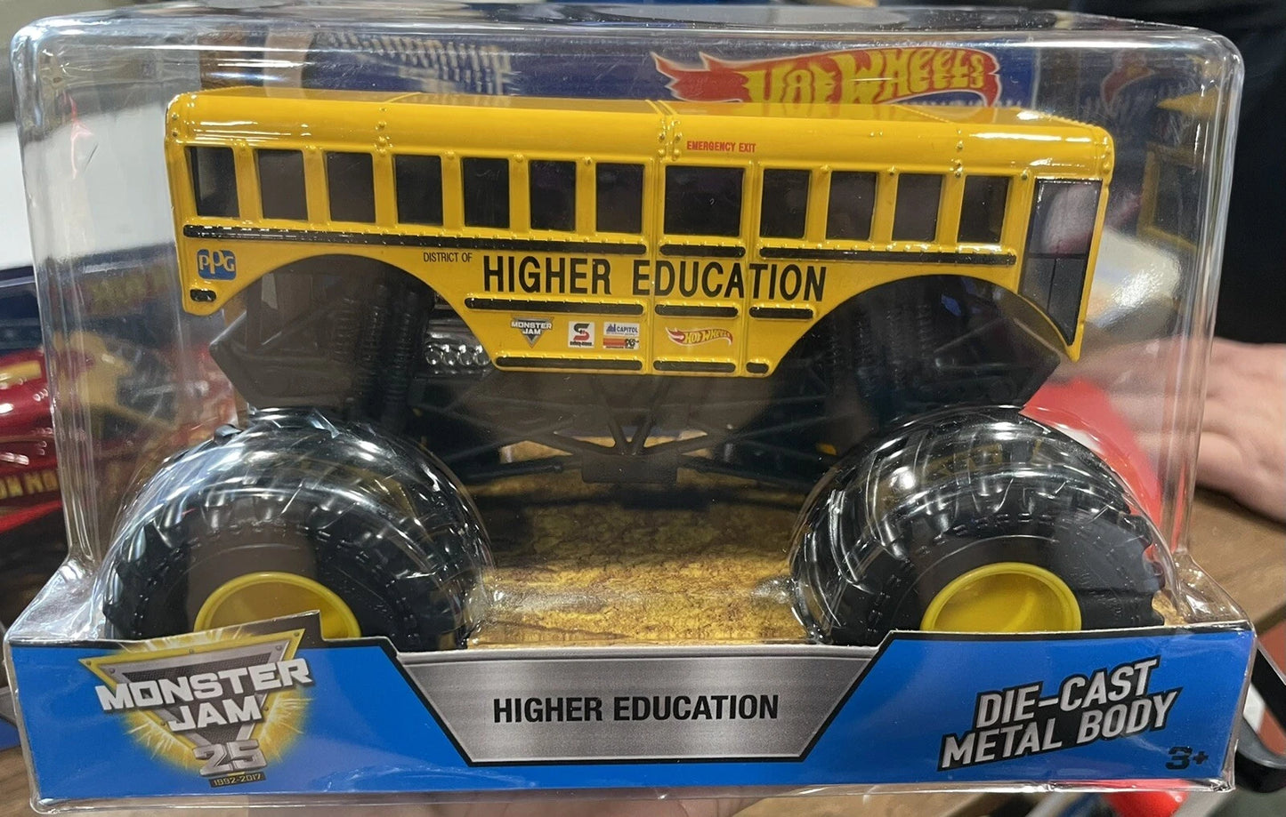 HIGHER EDUCATION SCHOOL BUS MONSTER JAM TRUCK 1/24 SCALE DIECAST HOT WHEELS RARE